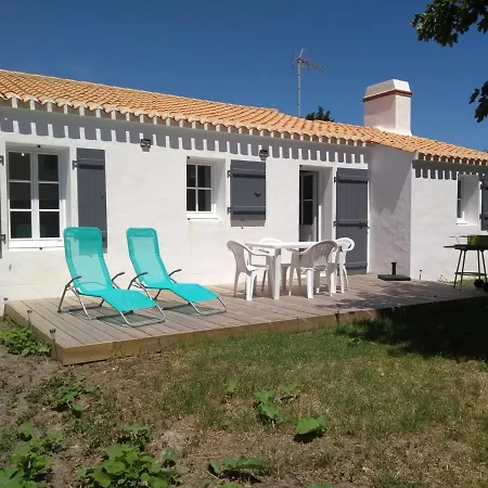 Maison La Gueriniere, 3 Pieces, 5 Personnes - Fr-1-224b-68 * La Guérinière