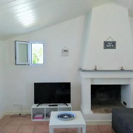 Maison La Gueriniere, 3 Pieces, 5 Personnes - Fr-1-224b-68 *